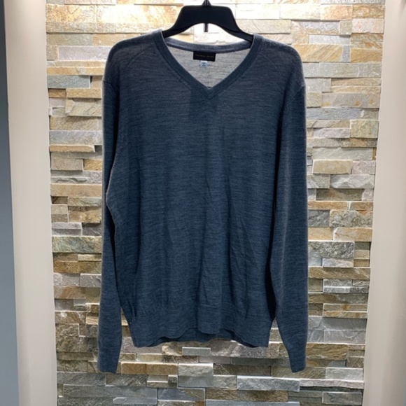 Thomas Dean V-Neck Knit Sweater - Picture 4 of 6